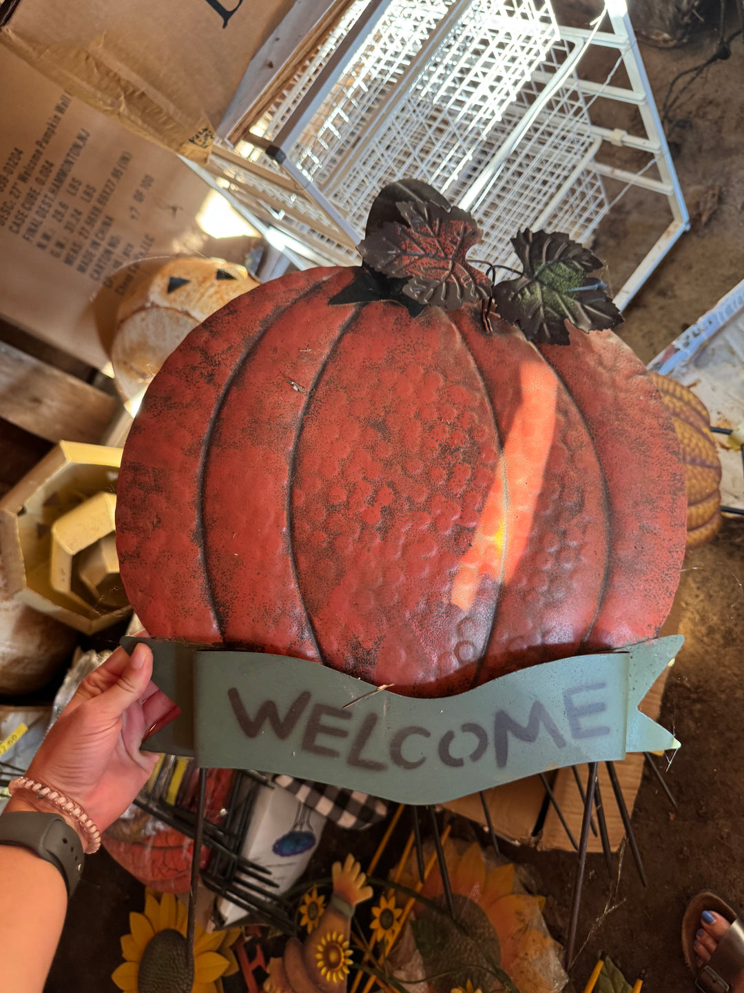 Welcome Pumpkin Yard Sign