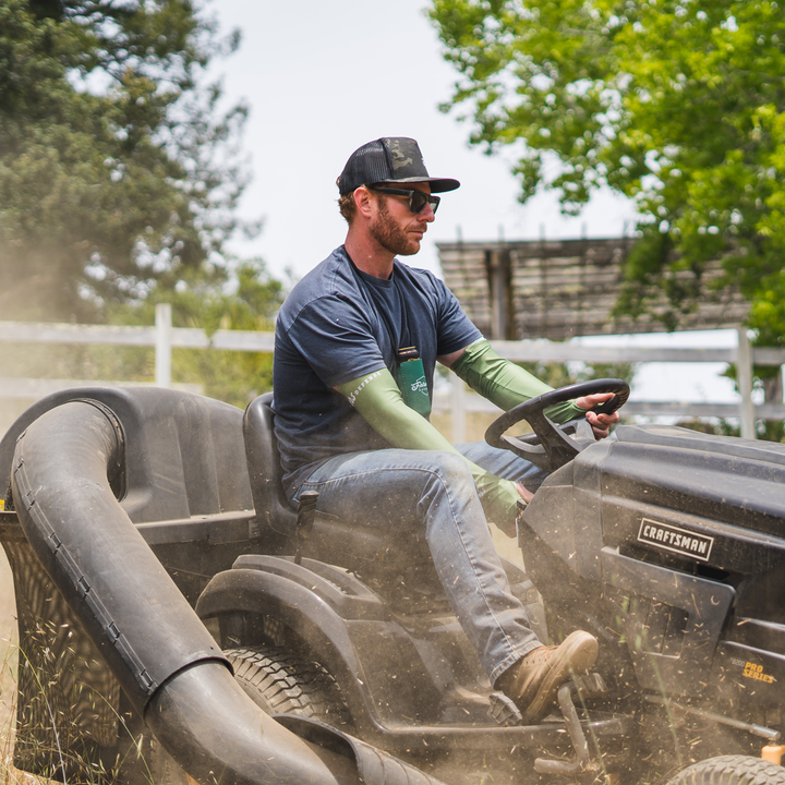Farmers Defense Protection Sleeves -Forest Green