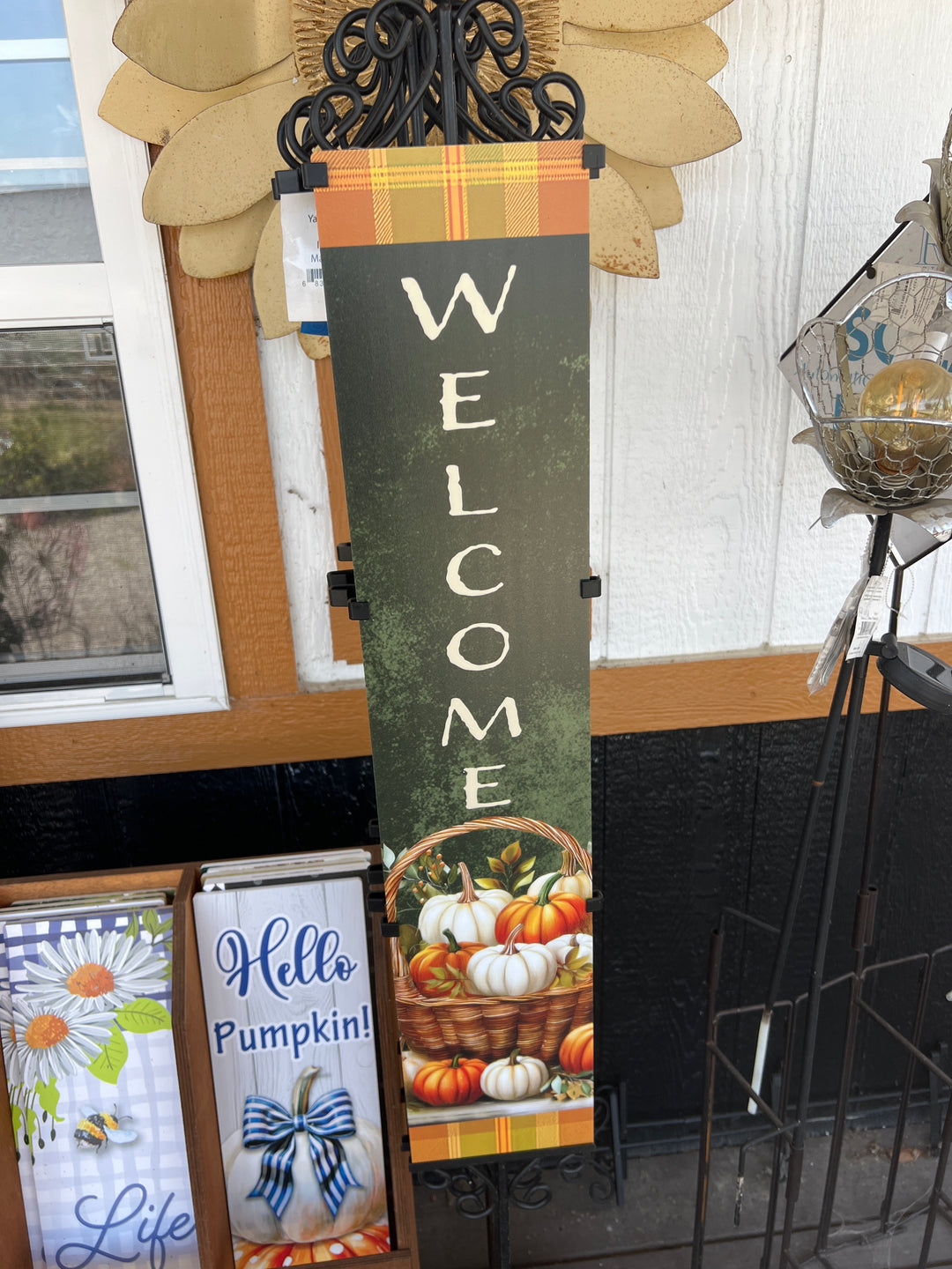Yard Expression-Pumpkin Basket