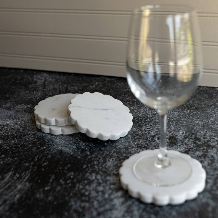Emery Scallop Edge Set of 4 Coaster Set Marble, Jute Tie