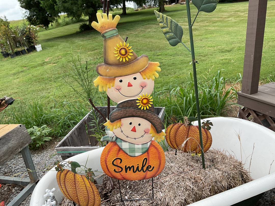 Smile Scarecrow Yard Sign