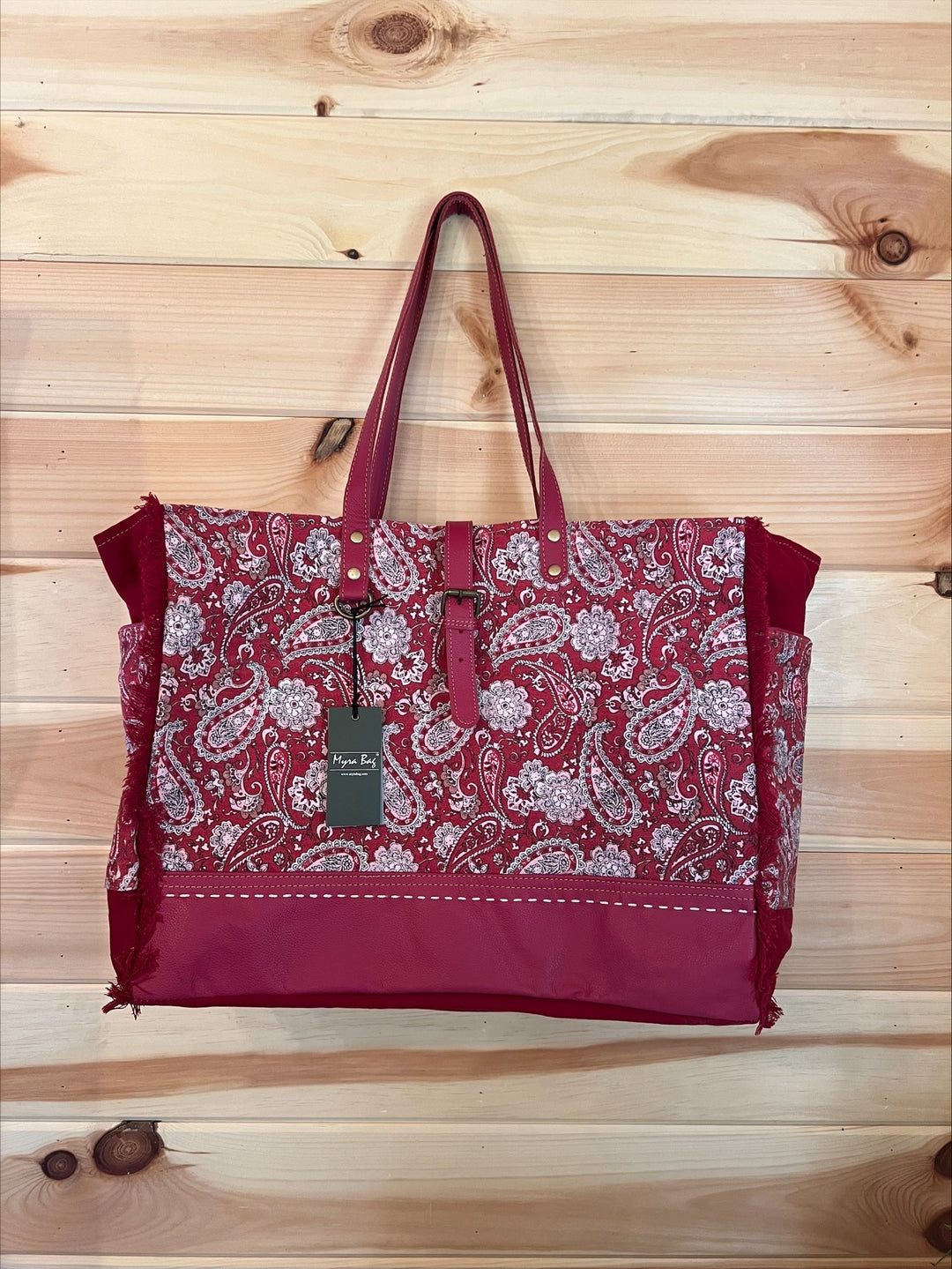 Myra Amora Pais Weekender Bag