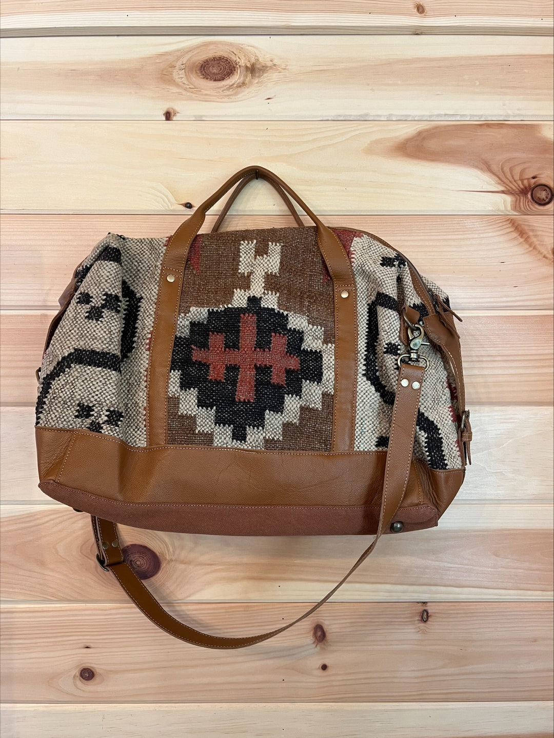 Myra Darlingo Trail Traveller Bag