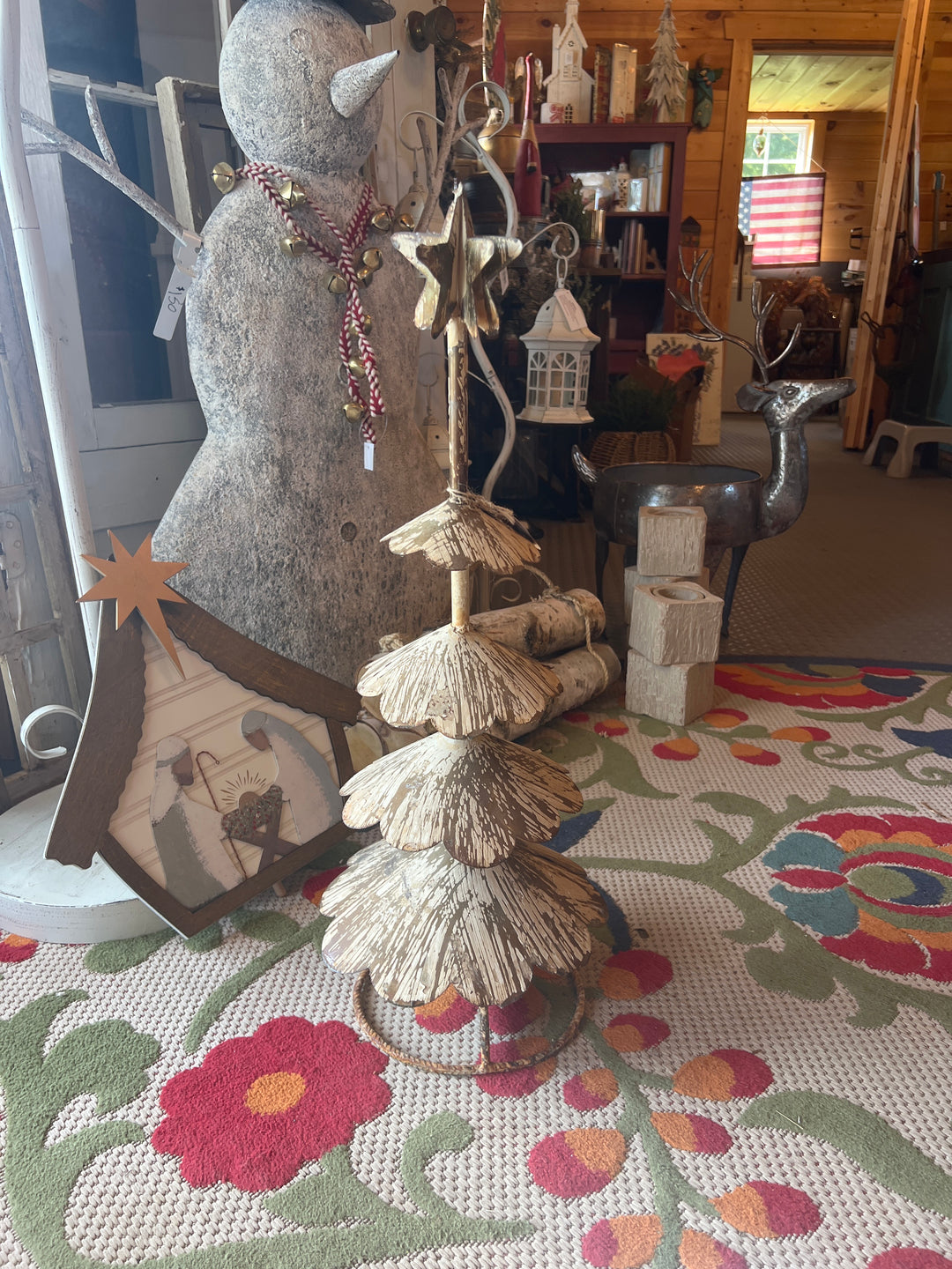 Distressed Metal Christmas Tree