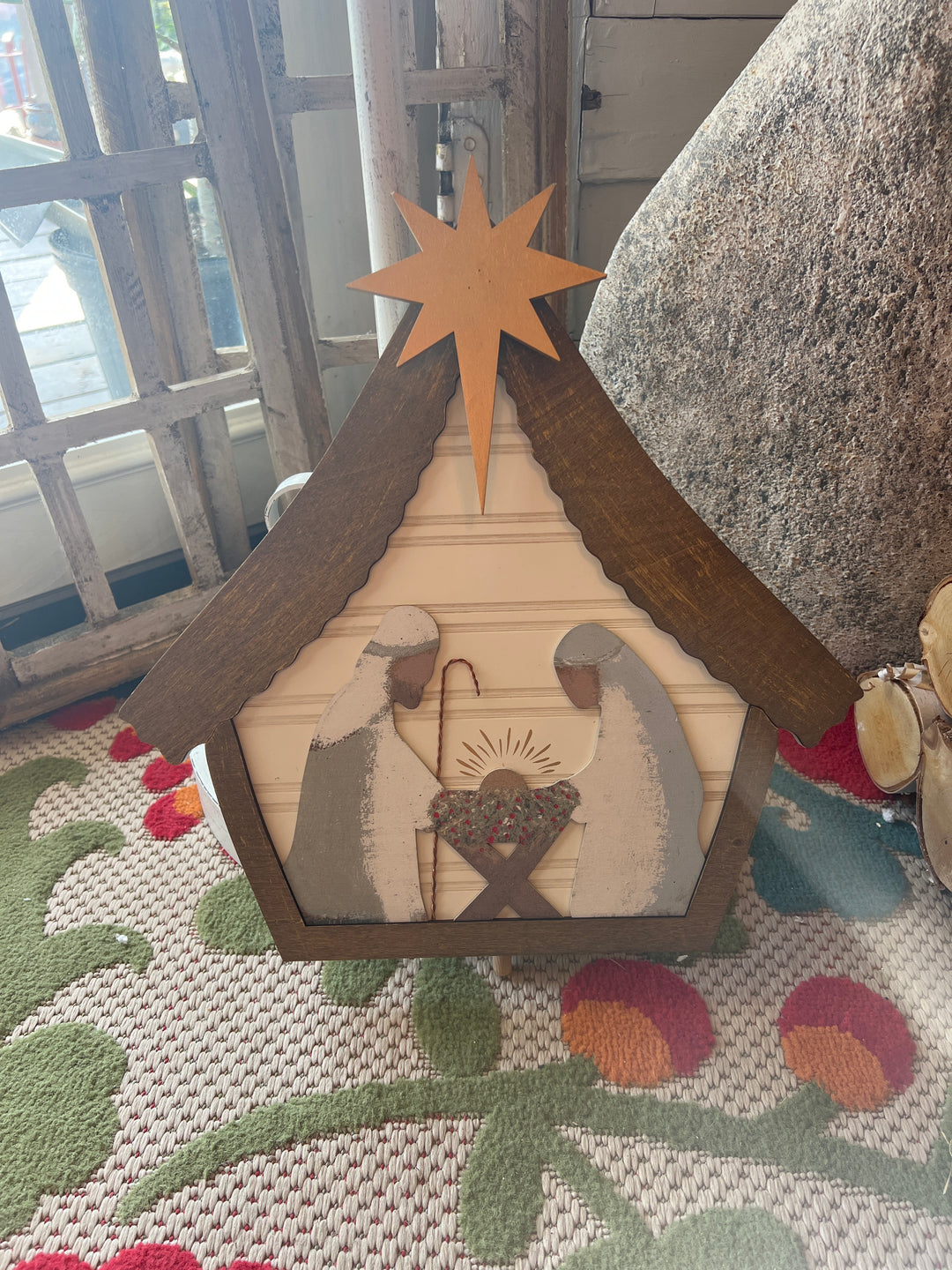 Gold Star Nativity Topper