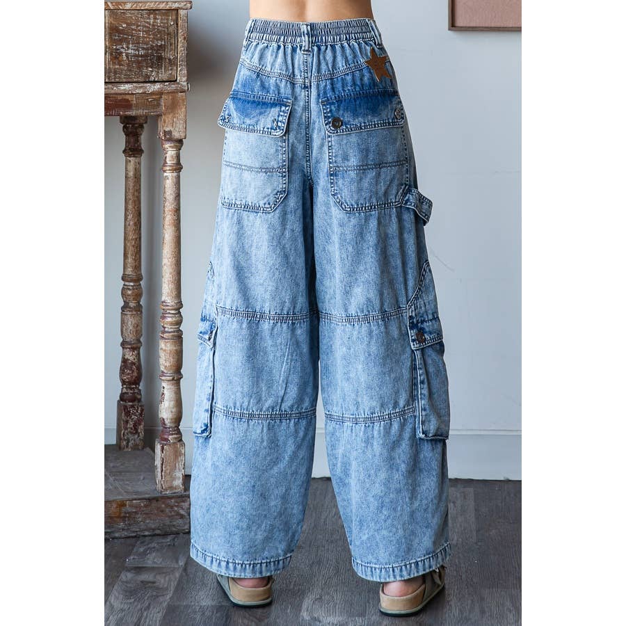 WASHED 3D POCKETS WIDE LEG CARGO DENIM PANTS