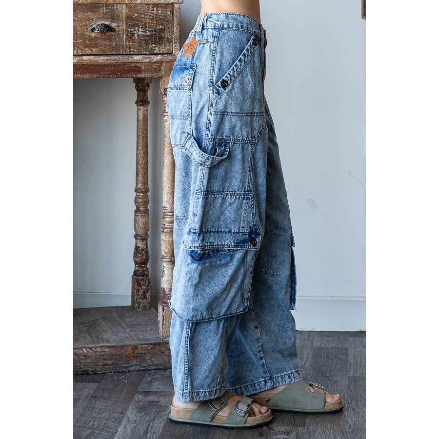 WASHED 3D POCKETS WIDE LEG CARGO DENIM PANTS